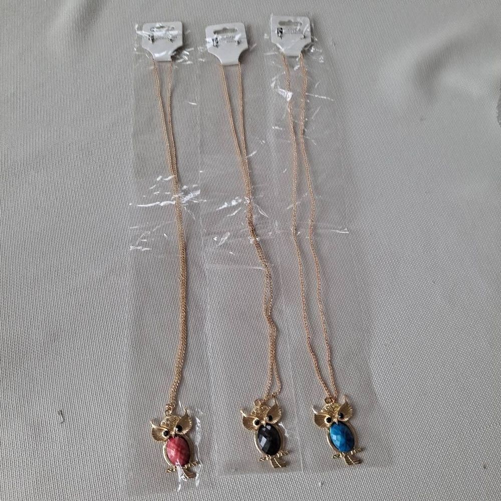 3 Owl pendant Necklace & earring sets Nwt